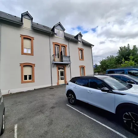 Proche Parc Et Thermes Appartement