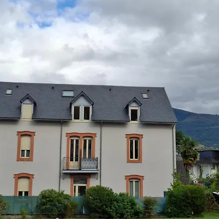 Proche Parc Et Thermes Appartement